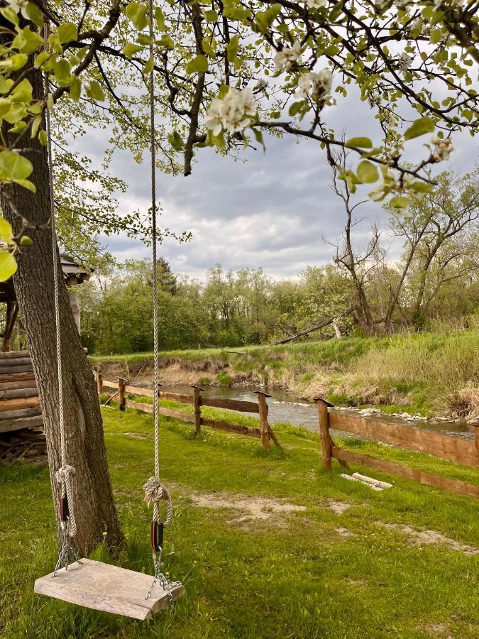 Zagroda Wypoczynkowa- Domki Nad Rzeka Smerekowiec Buitenkant foto